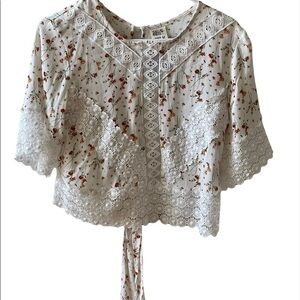 Thread Market NWT top with lace and tie back office bohemian concert work